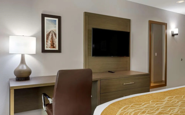 photo 5 of Comfort Inn