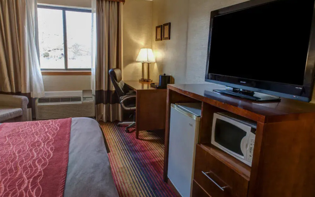 photo 4 of Comfort Inn Fairfield (Essex County) Area