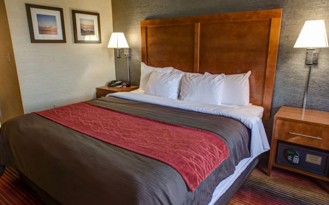 photo 5 of Comfort Inn Fairfield (Essex County) Area