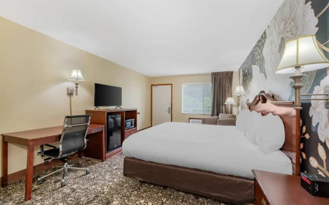 photo 4 of Comfort Inn Eureka Springs