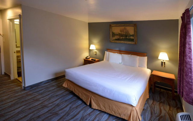 photo 3 of Cherry Orchard Inn
