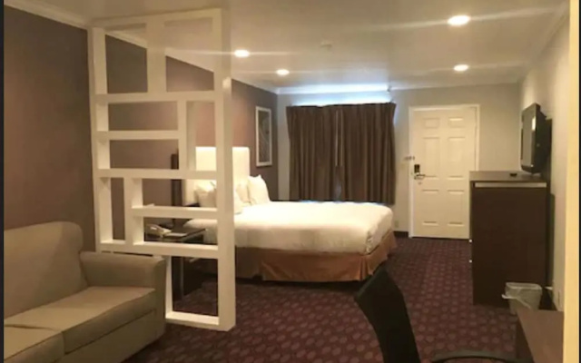 photo 5 of Comfort Inn