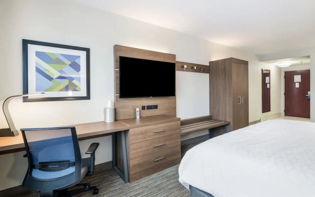 photo 2 of Comfort Inn