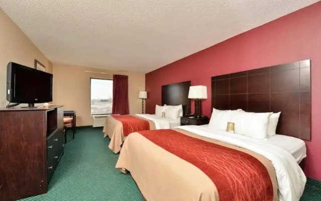photo 3 of Comfort Inn Arnold