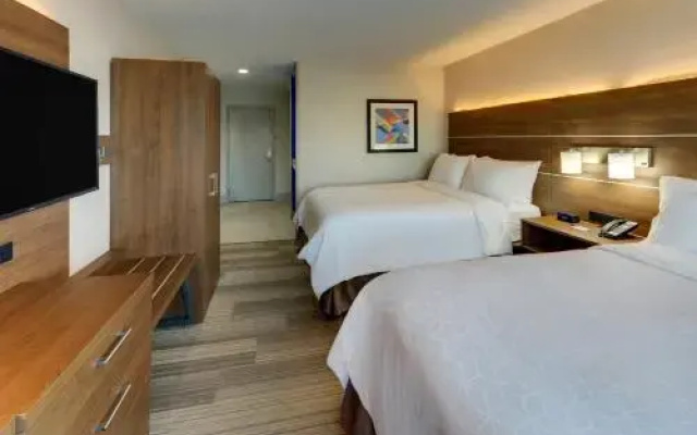photo 5 of Comfort Inn