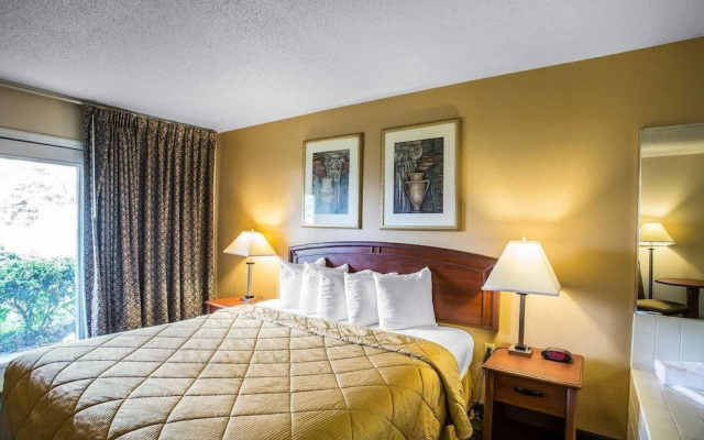 photo 3 of Comfort Inn