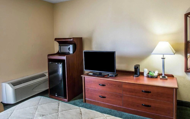 photo 4 of Comfort Inn