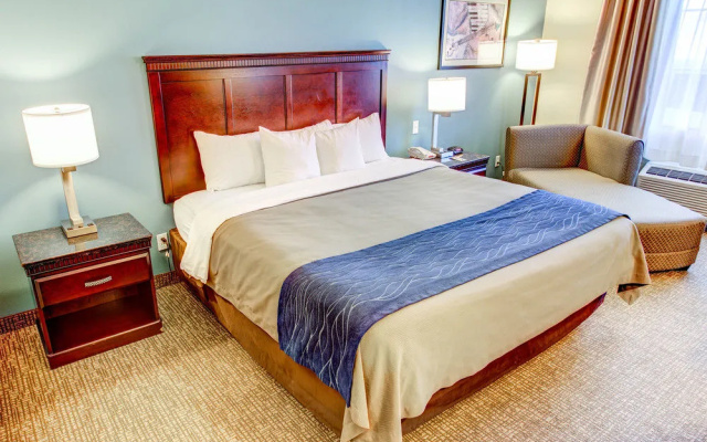 photo 4 of Comfort Inn Lake Charles