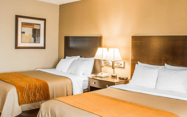 photo 4 of Spark by Hilton Cincinnati Airport South
