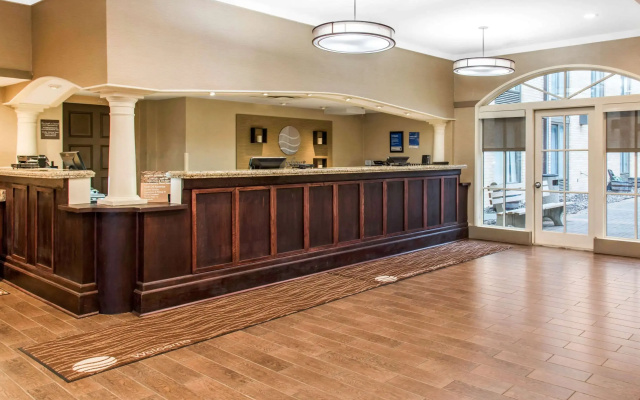 photo 2 of Comfort Inn MSP Airport - Mall of America