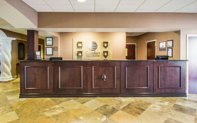 photo 2 of Comfort Inn & Suites Jupiter I-95