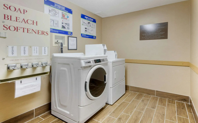 photo 5 of Comfort Inn & Suites Wilkes Barre - Arena