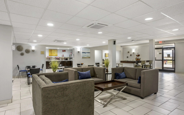 photo 2 of Best Western Plus Jonesboro Inn and Suites