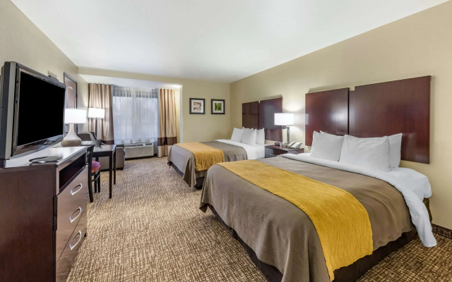 photo 5 of Comfort Inn & Suites San Bernardino