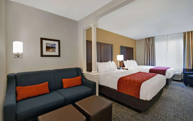 photo 5 of Comfort Inn & Suites Wilton