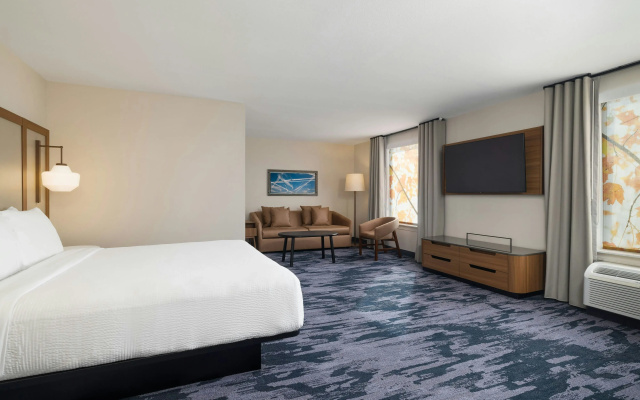 photo 3 of Fairfield by Marriott Inn & Suites Clinton