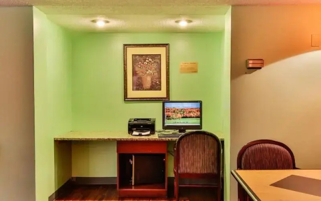 photo 4 of The View Inn & Suites