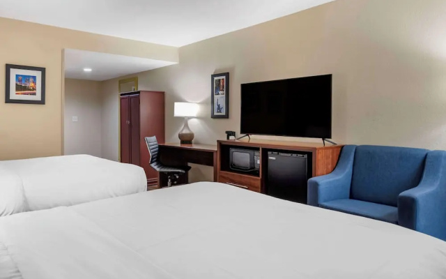 photo 5 of Comfort Inn