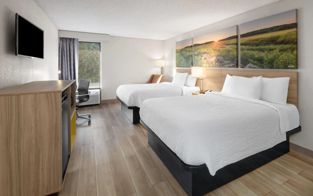 photo 3 of Days Inn by Wyndham Blairsville