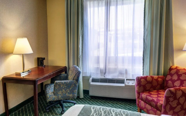 photo 5 of Comfort Inn Capital Beltway/I-95 North