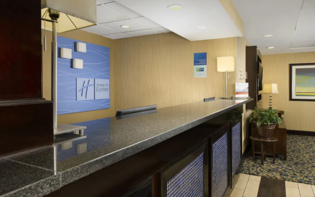 photo 2 of Holiday Inn Express Washington DC - BW Parkway