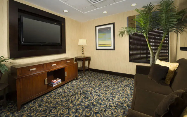 photo 5 of Holiday Inn Express Washington DC - BW Parkway