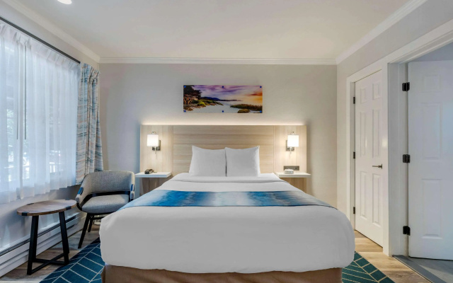 photo 5 of Comfort Inn Carmel By The Sea
