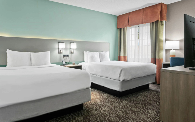 photo 3 of Comfort Inn Chandler - Phoenix South I-10