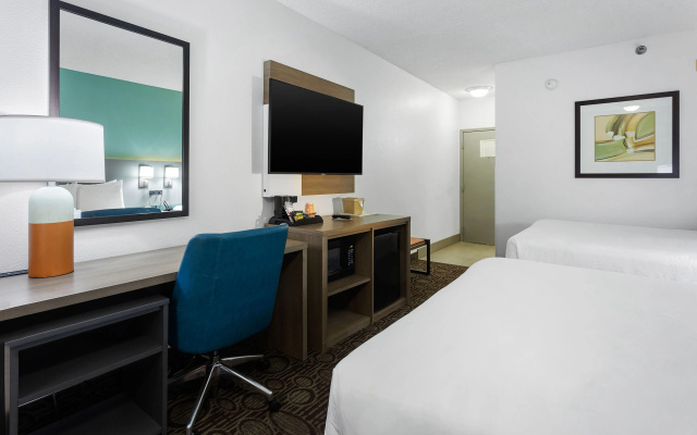 photo 4 of Comfort Inn Chandler - Phoenix South I-10