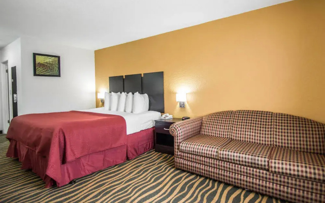 photo 4 of Comfort Inn Clark Road
