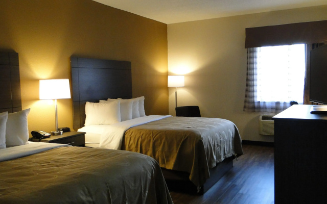 photo 3 of Quality Inn Clinton - Knoxville North