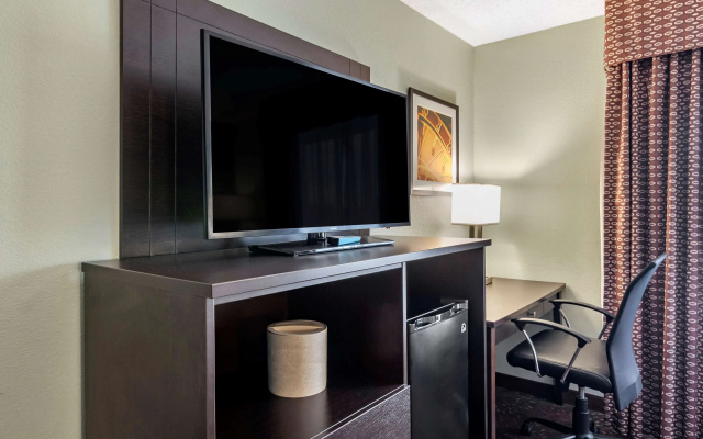 photo 5 of Best Western Plus Columbia Inn