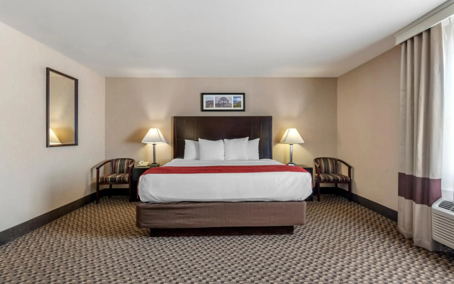 photo 4 of Comfort Inn Troutdale - Portland East