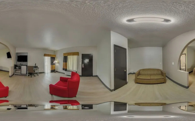 photo 4 of Comfort Inn