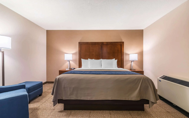 photo 4 of Comfort Inn Concord South End
