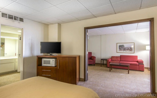 photo 5 of Quality Inn & Suites