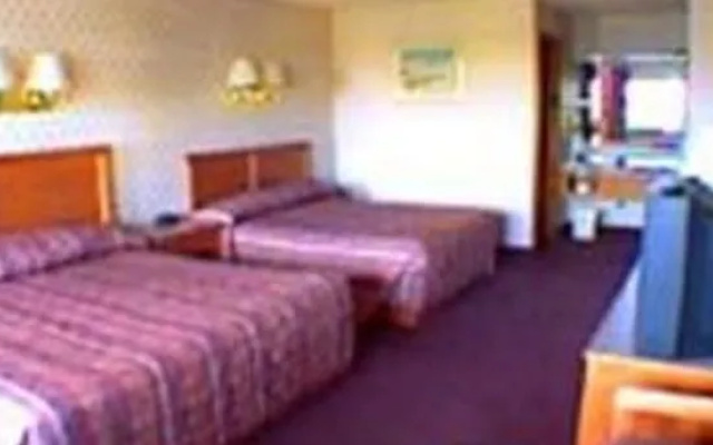 photo 2 of Comfort Inn Cortez