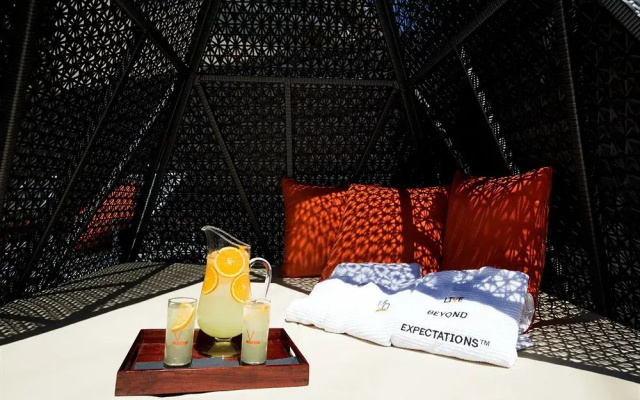 photo 5 of Comfort Inn Costa Mesa