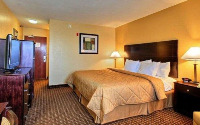 photo 4 of Quality Inn Des Moines North