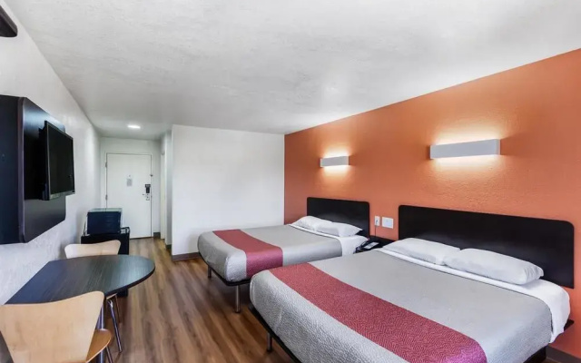 photo 4 of Motel 6 Fort Worth - Bedford