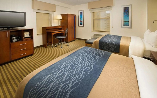 photo 3 of Comfort Inn Downtown DC/Convention Center