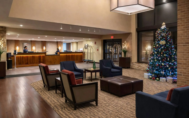 photo 2 of Comfort Inn  Farmington Hills - Detroit Northwest