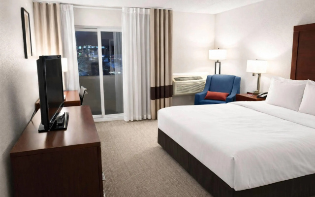 photo 3 of Comfort Inn  Farmington Hills - Detroit Northwest