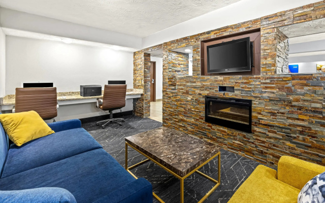 photo 4 of Comfort Inn Grand Junction I-70