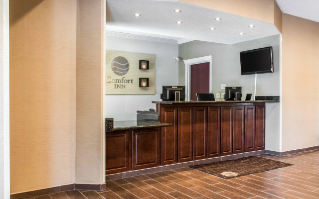 photo 4 of Comfort Inn Columbia Lancaster