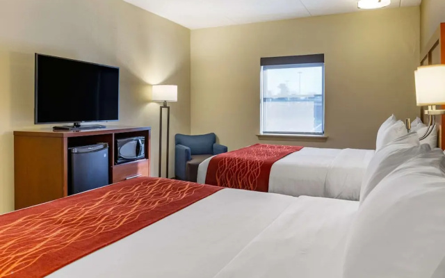 photo 4 of Comfort Inn Lancaster - Rockvale Outlets