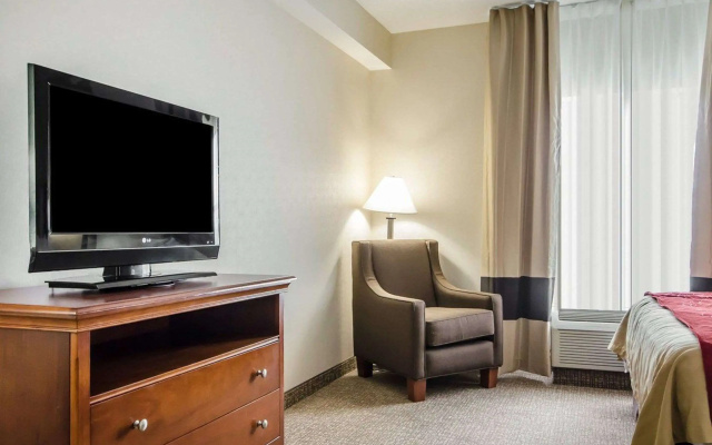 photo 4 of Comfort Inn Louisville Southwest