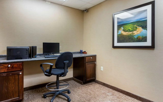 photo 3 of Springplace Inn & Suites