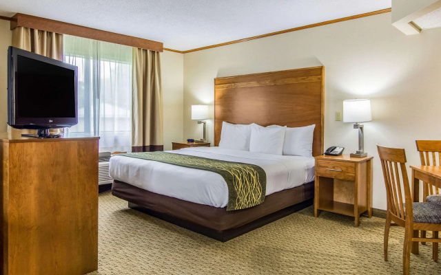 photo 5 of Comfort Inn Millersburg
