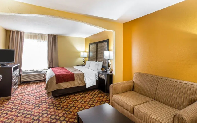 photo 4 of Quality Inn & Suites Montgomery East Carmichael Rd